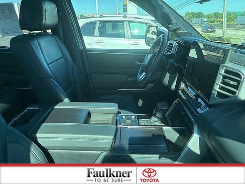 Used 2024 Toyota Tundra Platinum w/ TRD Off-Road Package AWD/4WD image 17