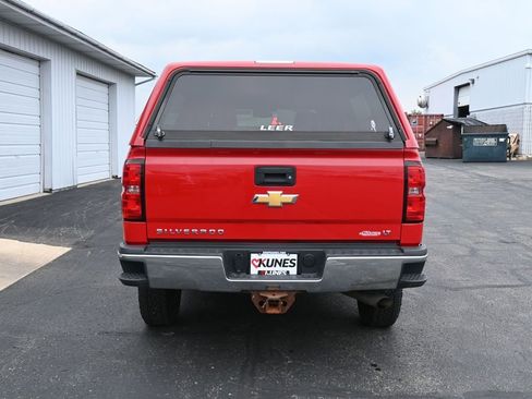 Used 2015 Chevrolet Silverado 2500 LT w/ LT Convenience Package AWD/4WD image 5