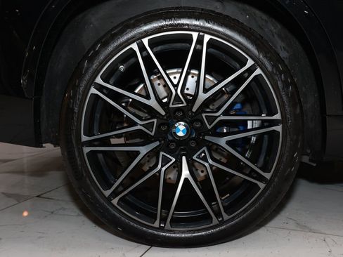 Used 2021 BMW X5 M w/ Competition Package image 43