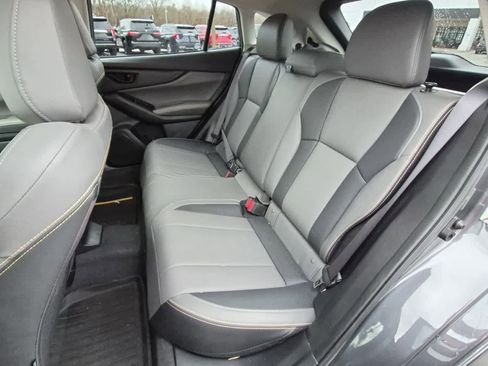 Used 2021 Subaru Crosstrek 2.5i Sport w/ Moonroof Package image 9