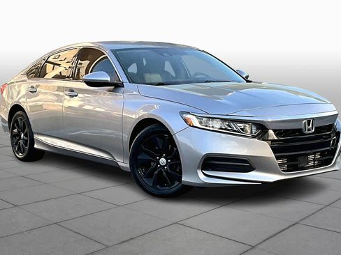 Used 2020 Honda Accord LX image 2