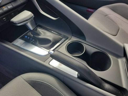 New 2026 Hyundai Elantra SE FWD image 15