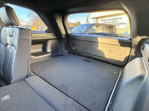 New 2025 Jeep Grand Cherokee Limited w/ Black Appearance Package image 17