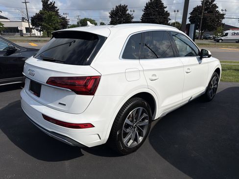 Used 2021 Audi Q5 2.0T Premium Plus w/ Premium Plus Package AWD/4WD image 7