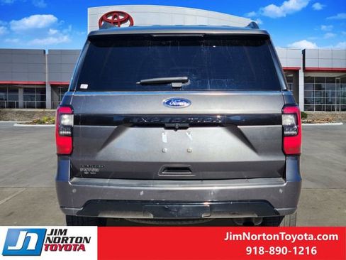 Used 2021 Ford Expedition Limited image 7