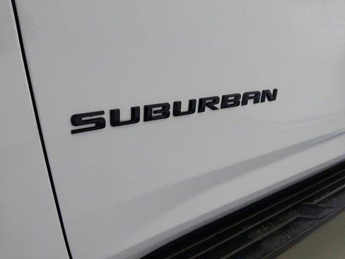 New 2026 Chevrolet Suburban RST image 32