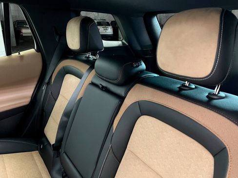 New 2026 Chevrolet Equinox ACTIV w/ Convenience Package III image 21