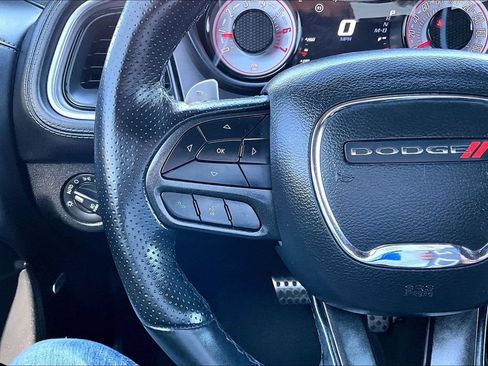Used 2022 Dodge Challenger R/T Scat Pack w/ Shaker Package RWD image 6