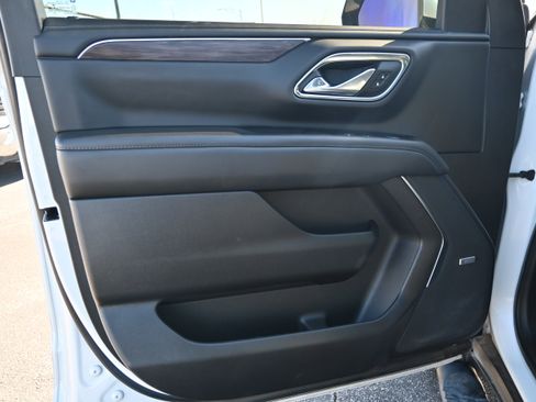 Used 2023 Chevrolet Tahoe Z71 image 16