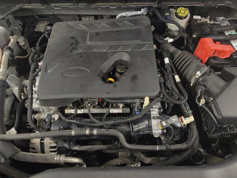 Used 2020 Ford Escape SE FWD image 30