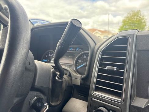 Used 2021 Ford F250 XLT w/ XLT Premium Package AWD/4WD image 26