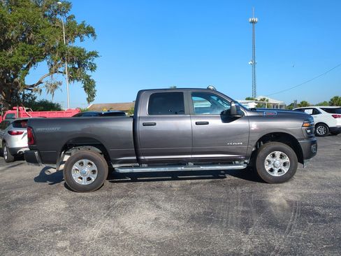 Used 2025 RAM 2500 Big Horn AWD/4WD image 3