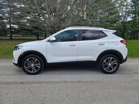 Used 2021 Buick Encore GX Select FWD image 3