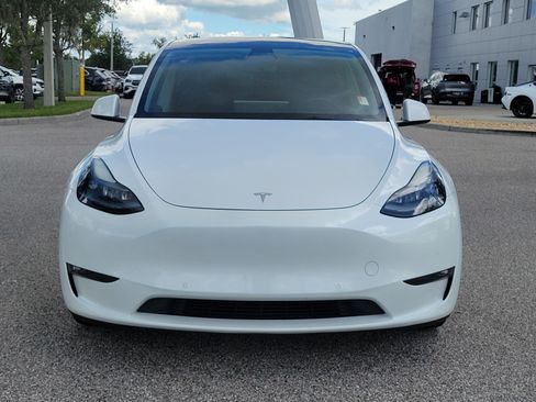 Used 2021 Tesla Model Y Performance AWD/4WD image 2