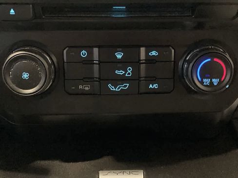 Used 2018 Ford F150 XLT w/ Equipment Group 301A Mid AWD/4WD image 20