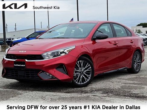 Used 2024 Kia Forte GT-Line w/ GT-Line Premium Package FWD image 1