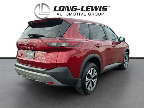 Used 2023 Nissan Rogue SV image 7