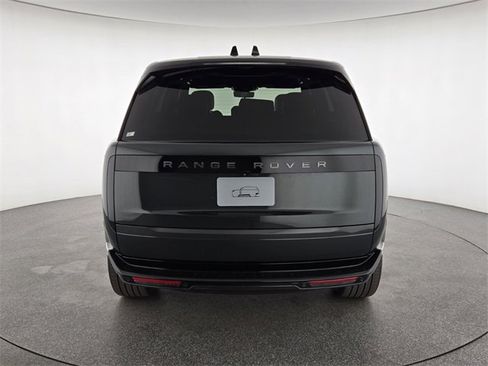 New 2026 Land Rover Range Rover SE image 7