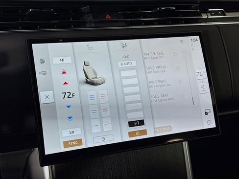 New 2026 Land Rover Range Rover Long Wheelbase SE image 18