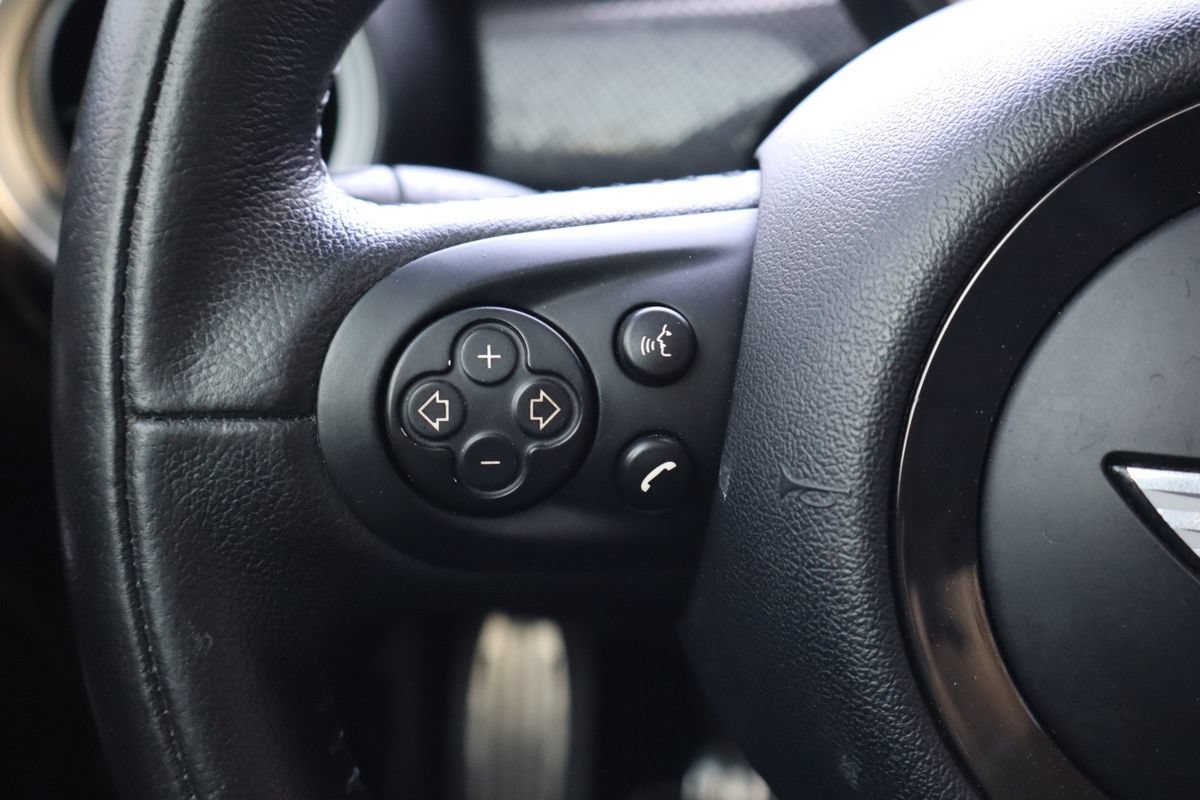 Used 2012 MINI Cooper S w/ Cold Weather Pkg FWD image 15