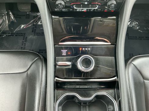 Used 2023 Jeep Grand Cherokee Limited image 21