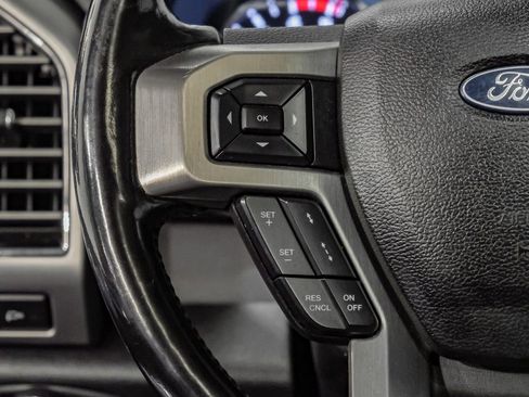 Used 2019 Ford F250 Platinum w/ Platinum Ultimate Package image 17