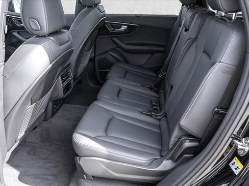 New 2026 Audi Q7 3.0T Premium Plus AWD/4WD image 22
