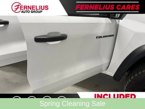 Used 2024 Chevrolet Colorado Trail Boss w/ Technology Package AWD/4WD image 16