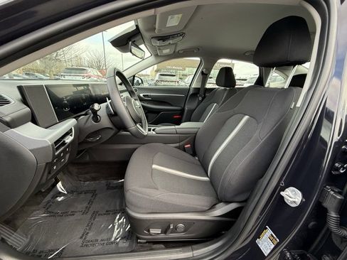 Certified 2025 Hyundai Sonata SEL image 14