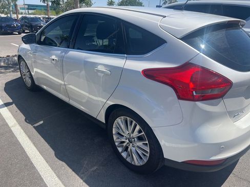 Used 2015 Ford Focus Titanium w/ Titanium Cold Weather Package FWD image 7