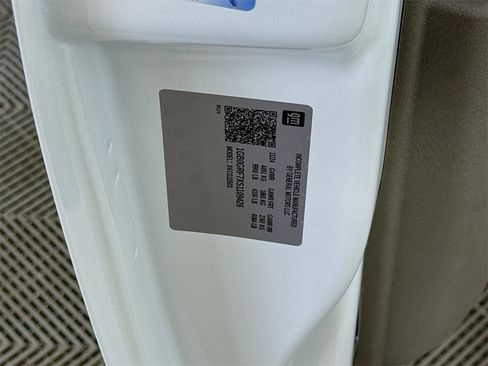 New 2025 Chevrolet Express 3500 w/ Power Convenience Package image 21