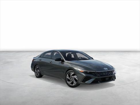New 2026 Hyundai Elantra SEL Sport Premium FWD image 2