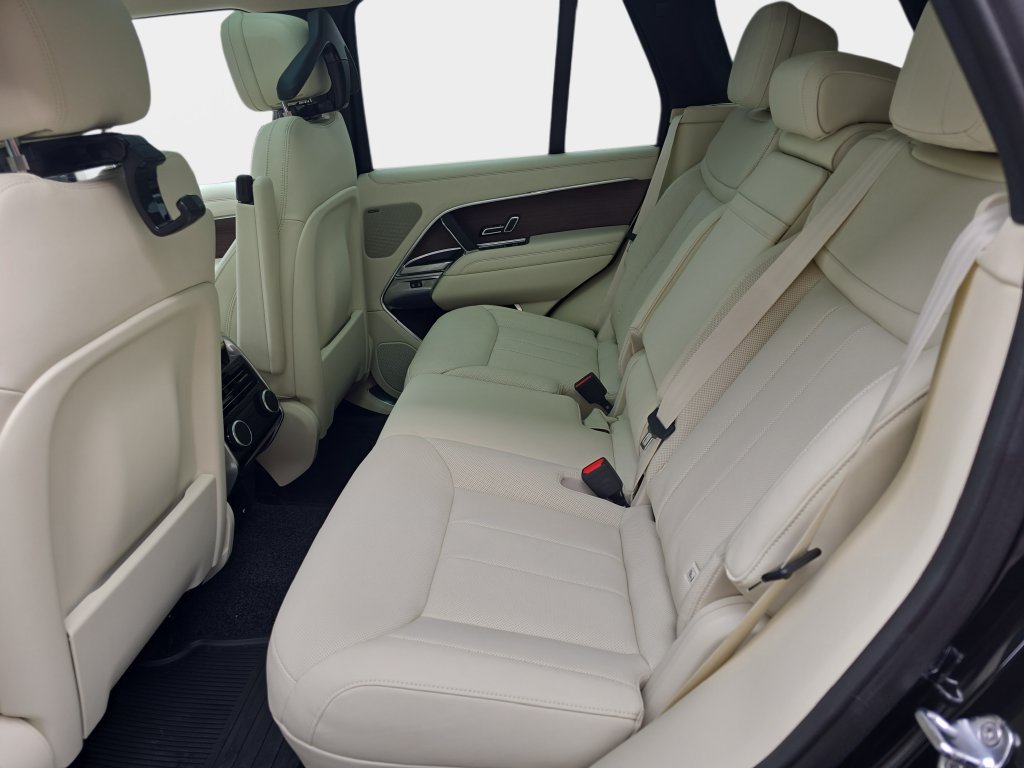 New 2027 Land Rover Range Rover SE AWD/4WD image 11