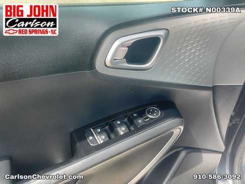 Used 2021 Kia Soul LX FWD image 30