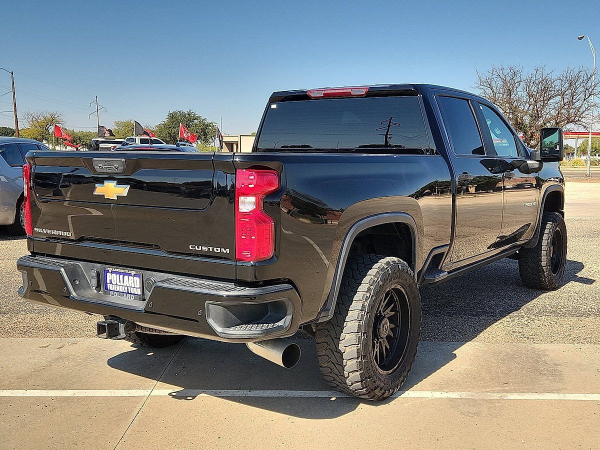 Used 2025 Chevrolet Silverado 2500 Custom w/ Custom Value Package AWD/4WD image 4