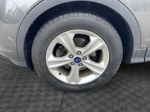 Used 2016 Ford Escape SE FWD image 14