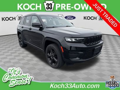 Used 2023 Jeep Grand Cherokee Altitude