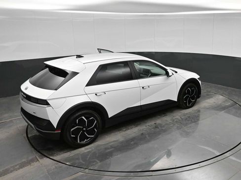 Used 2022 Hyundai Ioniq 5 SE w/ Cargo Package image 28