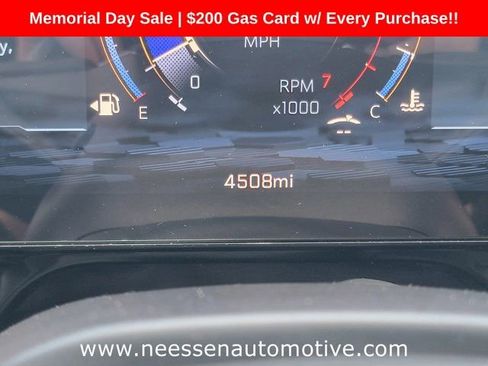 Used 2026 Chevrolet Tahoe Premier w/ Sun And Tow Package RWD image 22