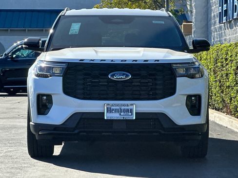 New 2026 Ford Explorer ST-Line w/ ST-Line Street Pack image 9