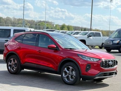 Used 2026 Ford Escape ST-Line Select w/ Equipment Group 401A AWD/4WD image 37