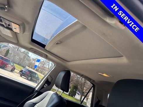 Used 2019 Toyota 4Runner SR5 Premium image 8