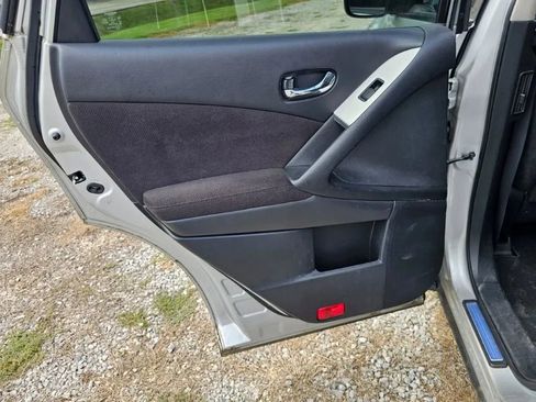 Used 2014 Nissan Murano S image 25