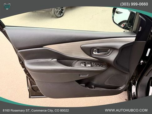 Used 2015 Nissan Murano Platinum w/ Cargo Package image 27