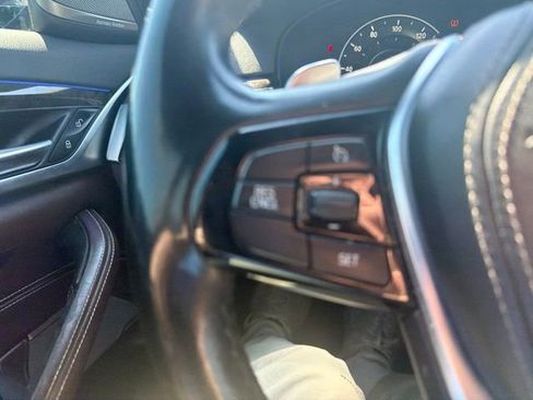 Used 2018 BMW 530e xDrive AWD/4WD image 45