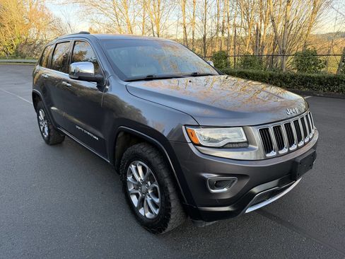 Used 2014 Jeep Grand Cherokee Limited w/ Luxury Group II image 3