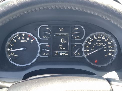 Used 2021 Toyota Tundra SR5 w/ SR5 Leather Package RWD image 23