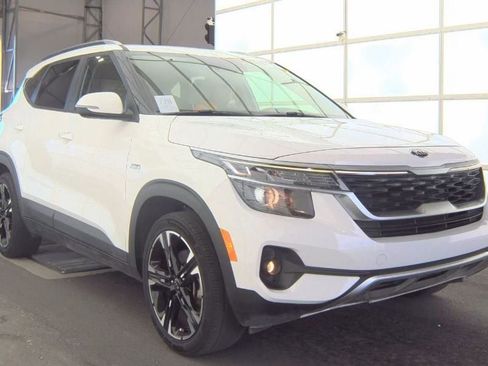 Used 2021 Kia Seltos EX image 5