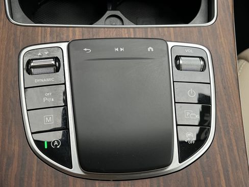 Certified 2022 Mercedes-Benz GLC 300 4MATIC image 39