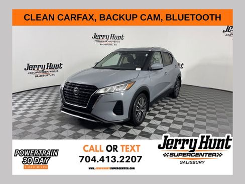 Used 2021 Nissan Kicks SV image 1